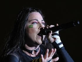 Evanescence with Spiritbox and Nova Twins